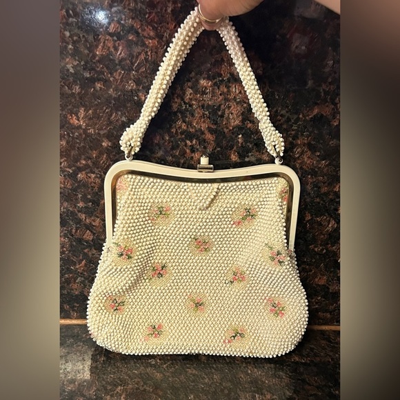 Code bead Vintage 1950's Antique Ivory Floral Beaded Purse - Picture 1 of 12